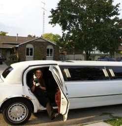 Stretch Limo Special Saint-Laurent Limo Hire
